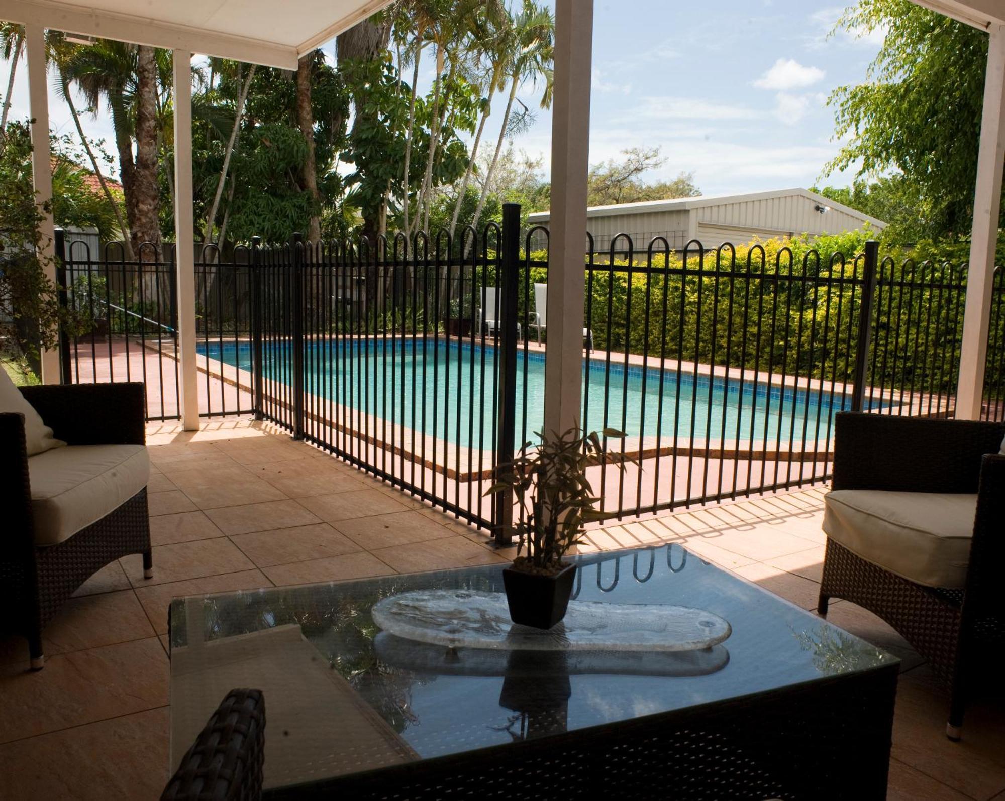 Ainslie Manor Bed And Breakfast Redcliffe Exterior photo